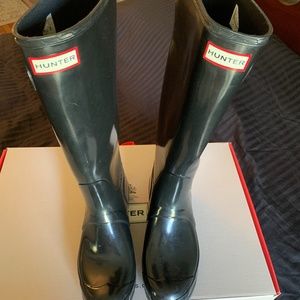 Rain boots